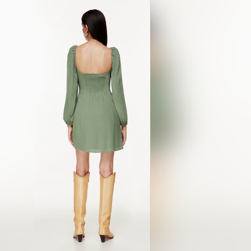 Aritzia Wilfred Novella Elegant Sage Long-Sleeve Dress - Picture 2 of 13